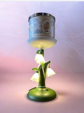 NWT Easter morning Mimosa candle***Floral Snowdrop Table Lamp SOLD SEPARATE